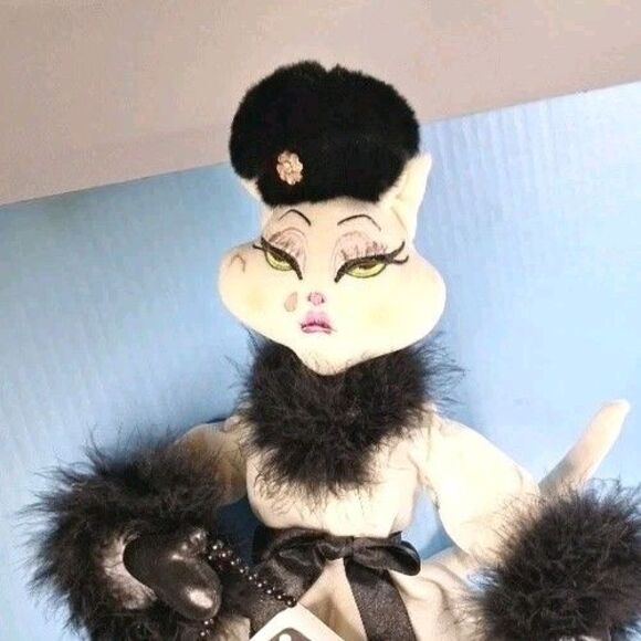 Alley Cats by Margaret Le Van SPOILED Kitty Cat 23ish" Bendable Stuffed Plush - Picture 4 of 16